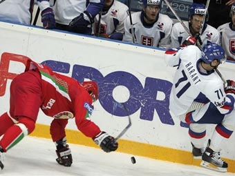 Фрагмент матча Словакия - Белоруссия. Фото Александра Неменова, AFP